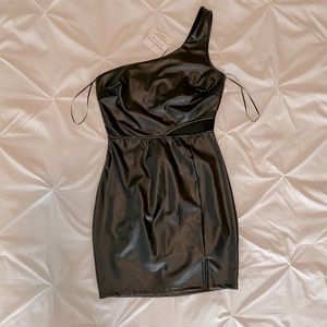 NWT Black One Shoulder Side Cut Mini Dress